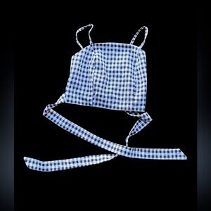 ✨Blue and white gingham crop top✨